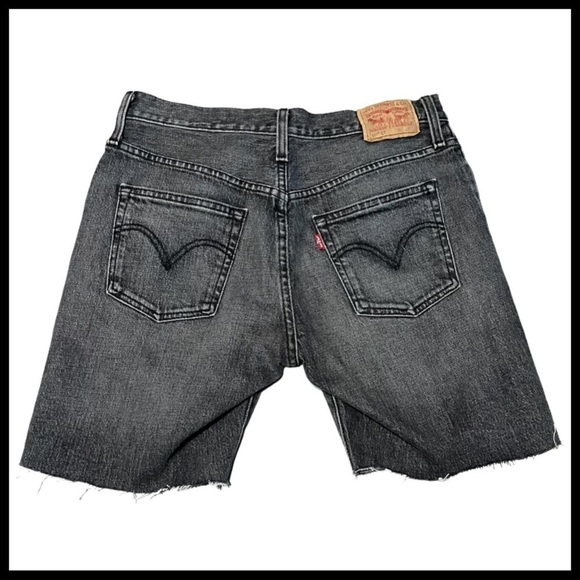 LEVI’S 501 CT DIY Cut-Off Jean Shorts - Picture 1 of 5